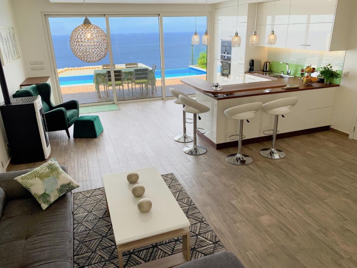 Holiday Apartment Sunset Ocean Ribeira Brava Bagian luar foto